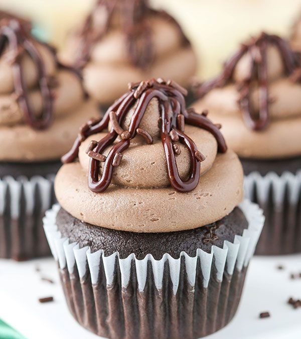 Delicious Chocolate Cupcakes: